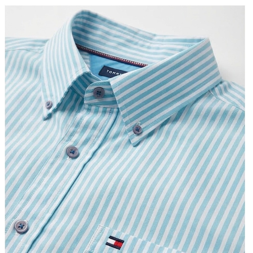 Tommy Hilfiger Mens XL Light Blue White Striped Button Down Shirt Coastal